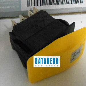 Interruptor conexion doble traccion 3661745m91