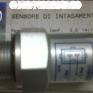 Sensor 6622843A1 3689671M1 atascamiento filtro hidraulico